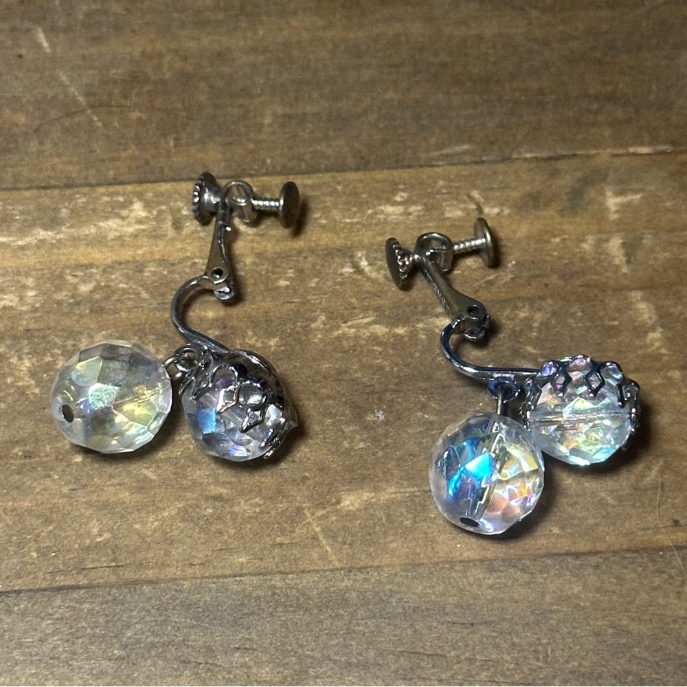 Vintage Miriam Haskell Aurora Borealis Crystal dangle earrings - Picture 3 of 7